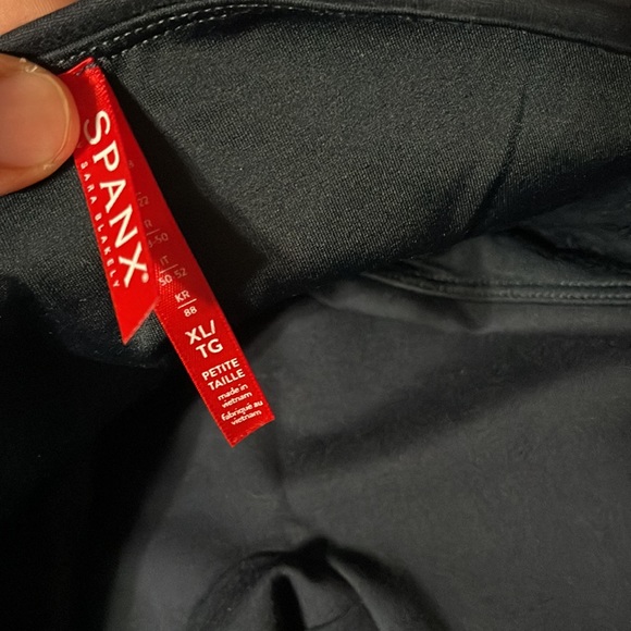 SPANX Legging | Size XL Petite - Picture 6 of 11